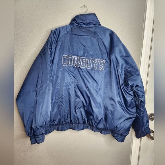 Vintage Dallas Cowboys puffer jacket - Picture 2 of 8